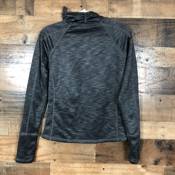 Umbro‎ gray pullover - Picture 5 of 5